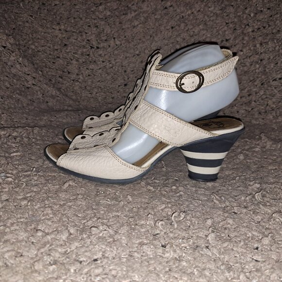 VINTAGE FLY GIRL-FLY LONDON-Prune-Beige Studded Leather-Sz 41/9.5-Excellent - Picture 2 of 8